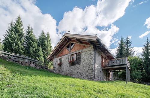 Predazzo Ski Chalet | Chalet 'Baita El Deroch - Bellamonte' with Mountain View, Private Terrace and Private Garden