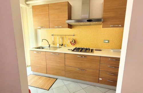 Cesenatico Apartment | CN042 - Cesenatico, comfortable three-room apartment in a central location