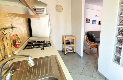 Cesenatico Apartment | CN042 - Cesenatico, comfortable three-room apartment in a central location