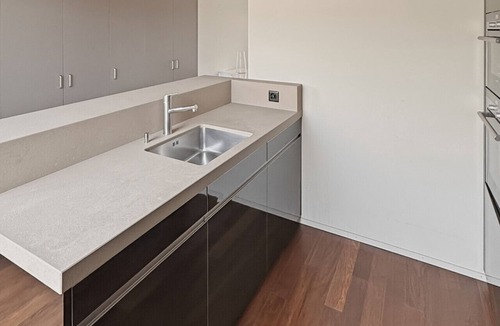 Seefeld Apartment | Comfortable 1BR flat/great location - Baron 44