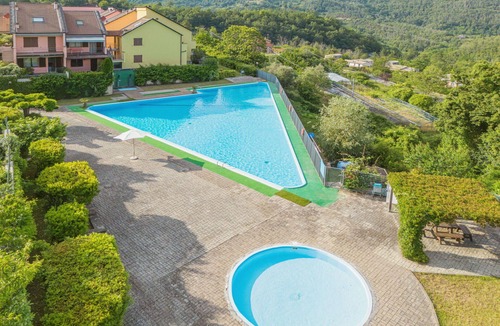 Pignone Apartment | Cosy apartment for 5 guests with WIFI, pool and terrace