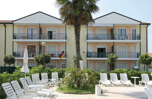 Rosapineta Apartment | Cosy apartment for 6 people with WIFI, A/C, pool, TV, terrace and pets allowed