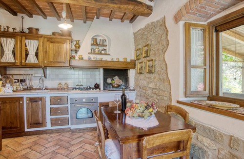Cortona House | Cozy home in Cortona -AR- with private swimming pool, can be inside or outside