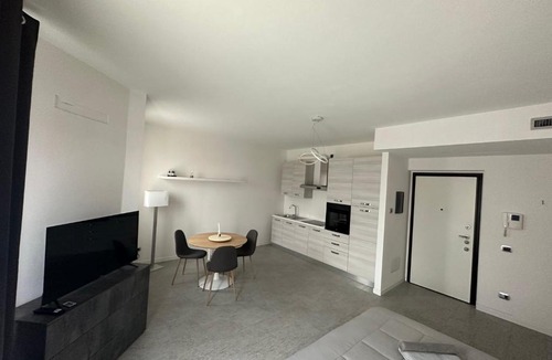Inveruno Apartment | ] DOMA [