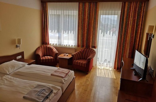 Anger House | Double room B without balcony (from 3 nights) - Hotel Angerer-Hof