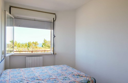 Campofilone Apartment | Enjoy your vacation on the beach of Tre Camini and explore the surroundings.
