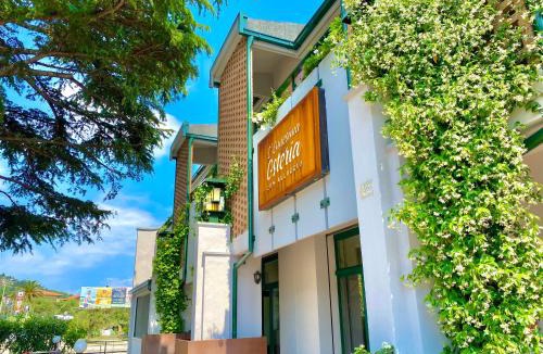 Toscolano Maderno Hotel | Ennesima Osteria con Alloggio - Bike Hotel