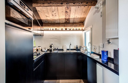Castello Apartment | Exclusive apartment in the former Ospizio delle Donzelle, near Biennale Gardens