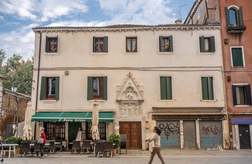Castello Apartment | Exclusive apartment in the former Ospizio delle Donzelle, near Biennale Gardens