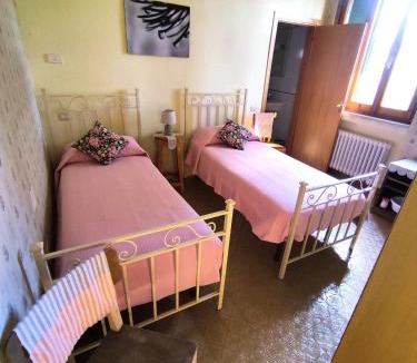 Santa Reparata Cabin | Fonte Degna - Alloggio e Sito Storico