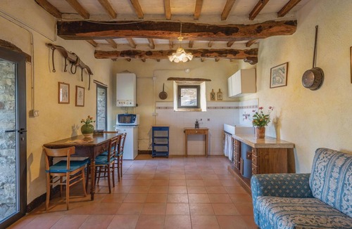 Pieve Santo Stefano House | Gorgeous home in Pieve S. Stefano AR
