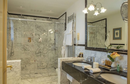 Historic Center Hotel | Grand Hotel Majestic già Baglioni