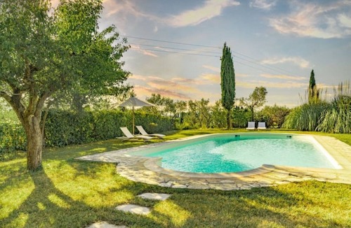 San Casciano in Val di Pesa Villa | Historic Villa-Farm with Vineyards & Olives Trees