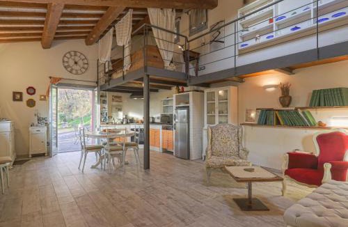 Montevarchi House | Holiday Home L'Orlo del Bosco by Interhome