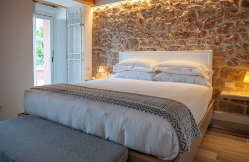 Torri del Benaco Hotel | Hotel Villa Leopardi 4S - Adult only