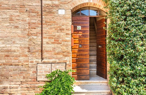 Buonconvento Apartment | Il Cappero Apartment in the Center of Buonconvento