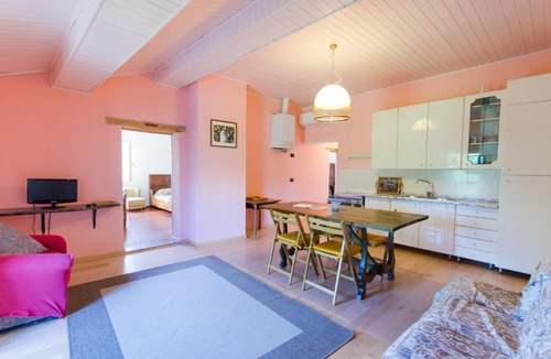 Oriolo dei Fichi Apartment | La Vallata appartamento in collina