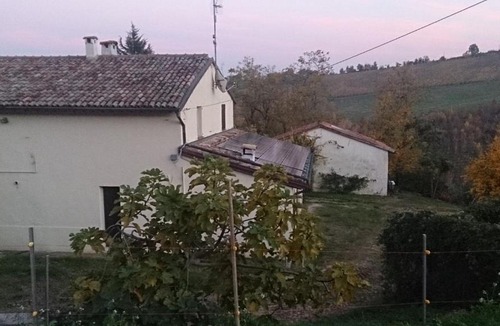 Oriolo dei Fichi Apartment | La Vallata appartamento in collina