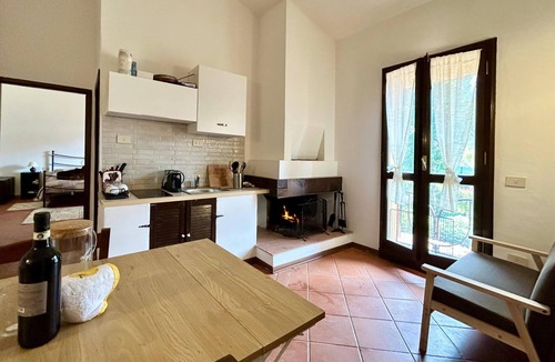 Montepiano Apartment | La Via degli Dei Apartment, Futa Pass