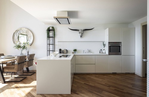 Puegnago del Garda Apartment | Loft la Torretta with lake view and pool