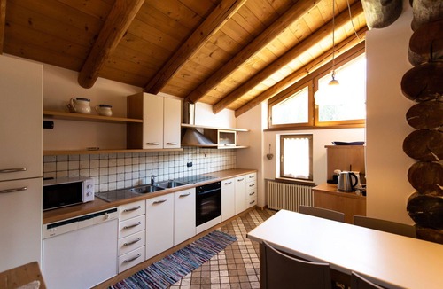 Bellamonte Apartment | Lovely apartment for 9 guests with WIFI, TV and pets allowed