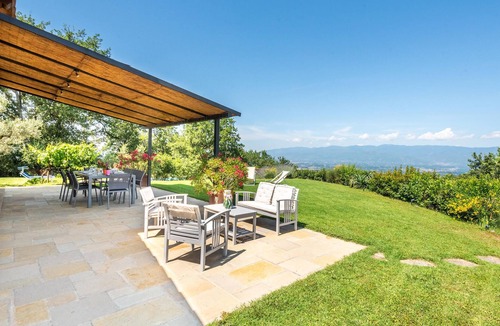 Montevarchi House | Lovely home in Montevarchi AR