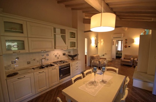 Bibbiena Villa | Luxury Tuscany Retreat: Casale Gressa,Private Pool, 8 Bedrooms, A/C,Top Location