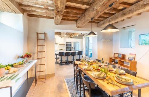 Gallina Villa | Luxury Villa in Val d'Orcia Private Tuscan Oasis