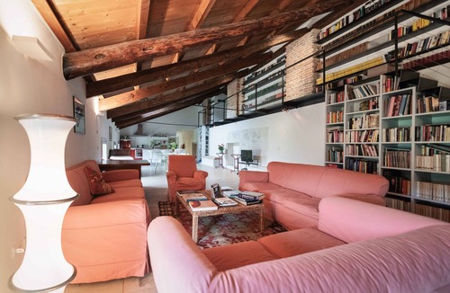 Vicenza Apartment | Magnificent apartment in the guesthouse of Villa Valmarana with frescoes by Tiepolo