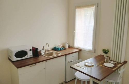 Crocetta-San Lazzaro-Modena Est House | Modena Rooms