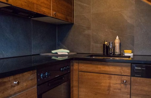 Old City of Bern Apartment | Modern Apartment