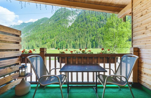Leutasch Hotel | Mountain View Deluxe: enjoy mountain views together, a balcony, and alpine luxury. Perfect for a romantic stay in summer or winter.