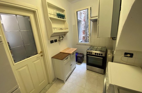 Riomaggiore Apartment | Nautilus, apartment in the center of Riomaggiore near the sea and the station