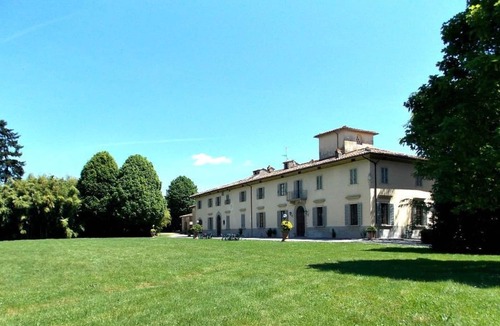 Scarperia Villa | Nice apartment in villa for 6 guests with WIFI, pool, TV and panoramic view
