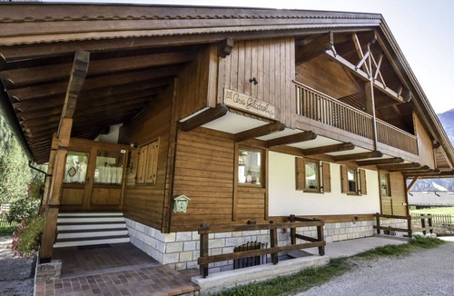 Penia House | Nice apartment in villa for 3 people with WIFI, TV and pets allowed