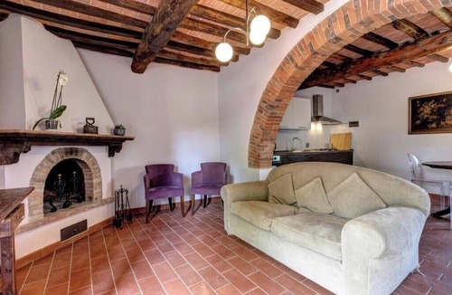 Impruneta Other | Panoramic studio apartment in the heart of Chianti with a pool and olive oil tasting