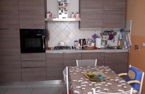 Rivarolo Ligure Apartment | Pellicunidada