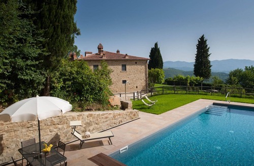Arezzo Villa | Podere della Rosa: elegance and comfort in the Tuscan hills