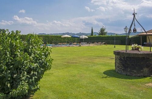 Monte San Savino Villa | Private Villa with private pool, WIFI, A/C, TV, patio, pets allowed, panoramic view, parking