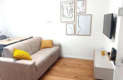 Fossolo Apartment | Queen Home Silvia - One Bedroom Apartment, Sleeps 4