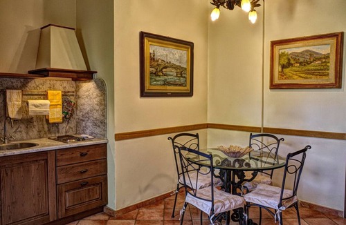 Bagno a Ripoli Apartment | Resort Suite Magnolia one-bedroom with Garden and Pool