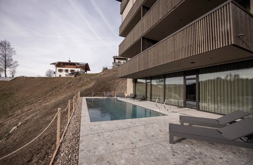 Obereggen Apartment | Room 'Dolomiti Suite 5, Alma Alpina Lodge' with Mountain View, Pool & Wi-Fi