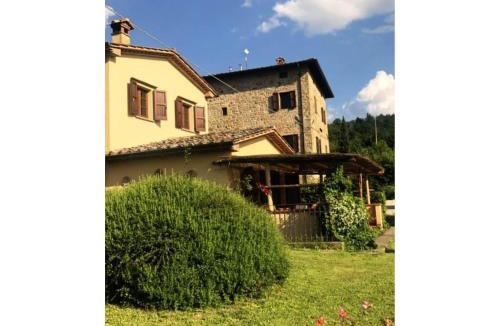 Monterchi House | Scenic Stay in Restored Retreat