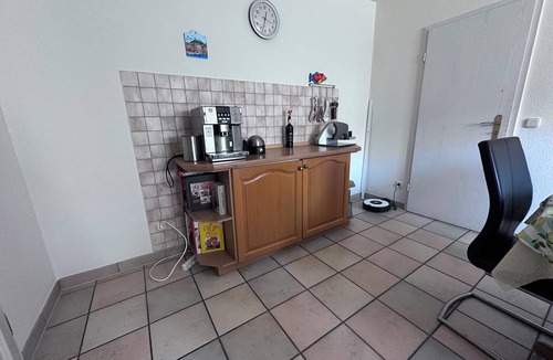 Niederweidbach Apartment | Spacious Vacation Rental on Lake Aartal – Work & Relax in a Green Setting