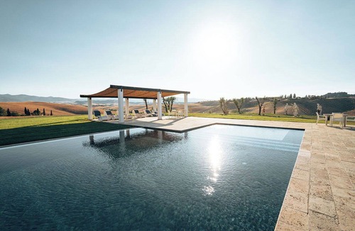 Peccioli Villa | Stunning private villa for 12 guests with A/C, private pool, WIFI, TV, patio and panoramic view