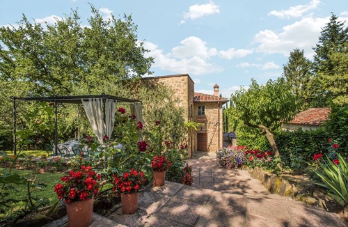 Ripoli Villa | Stunning private villa with hot tub, WIFI, A/C, private pool, TV, patio and panoramic view