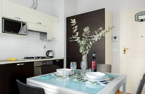 Historic Center Apartment | UR-NEST Marconi 2B