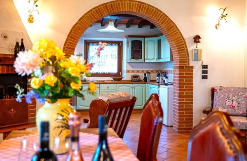 Civitella in Val di Chiana Villa | Villa with a private pool in an exceptionally panoramic location, just 2 km from Civitella in Valdic