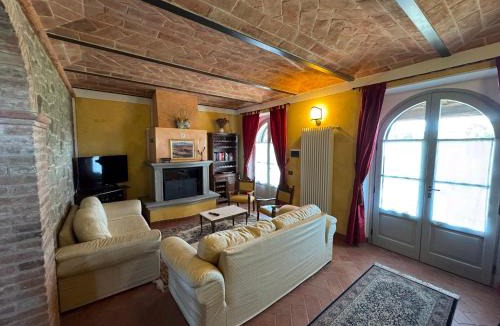 Monte San Savino Villa | Villa Agrirosa
