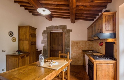 Castiglion Fiorentino Villa | Villa Coppa - Private farmhouse with swimming pool